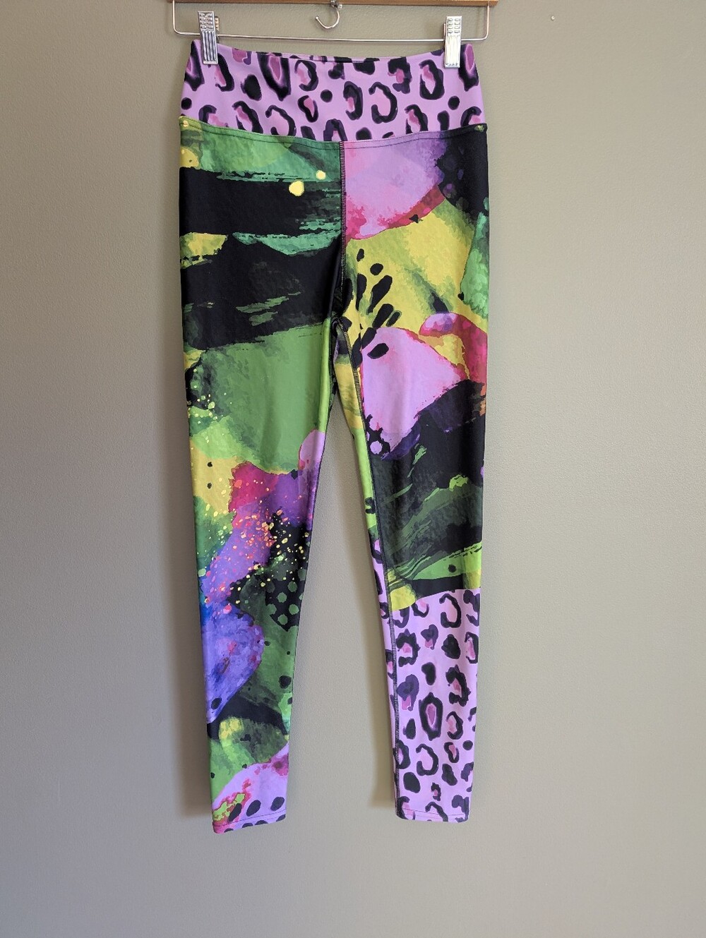 Loony Legs London Abstract Leggings Size Medium